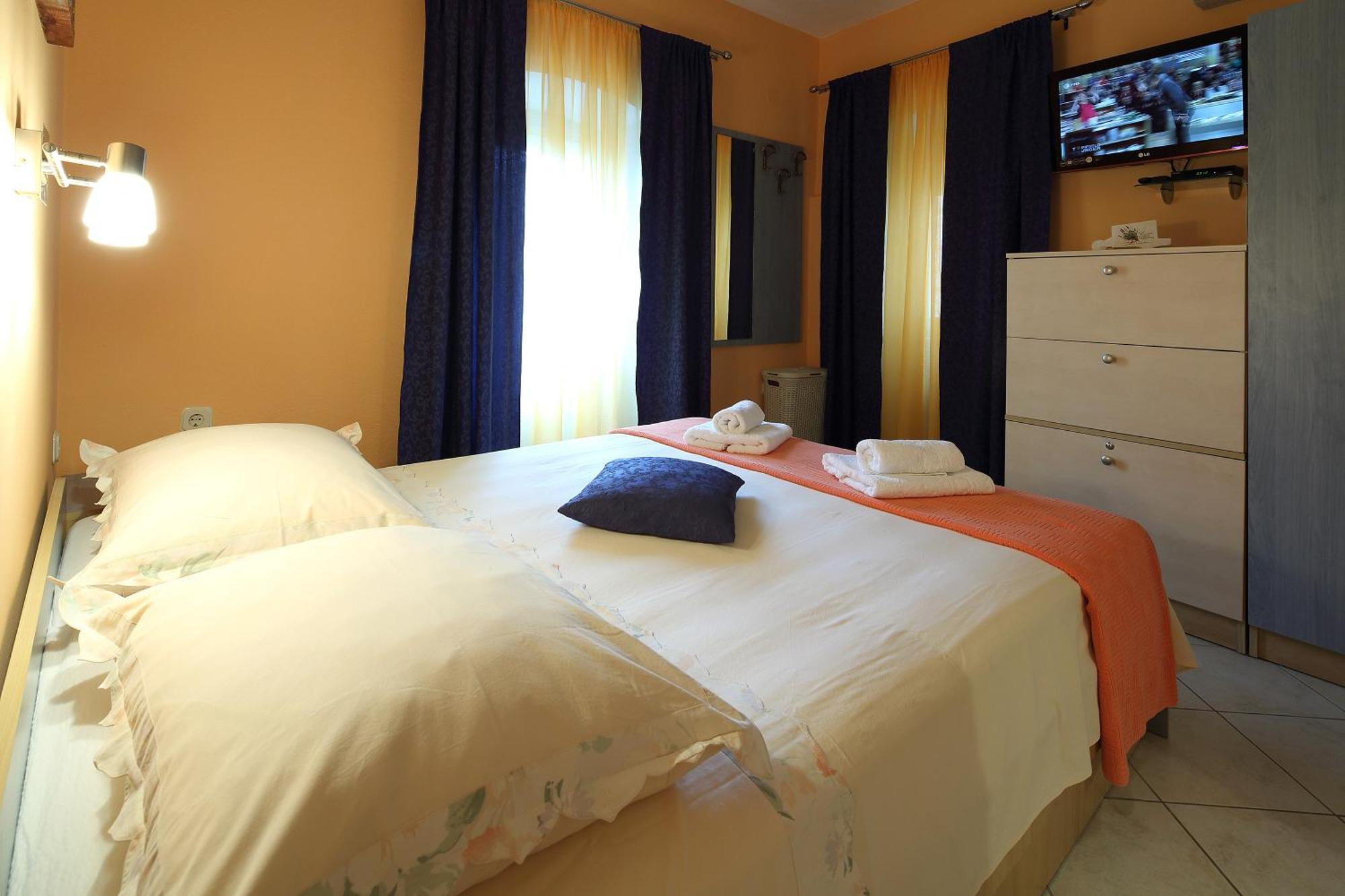 La Familia Apartments Makarska Room photo